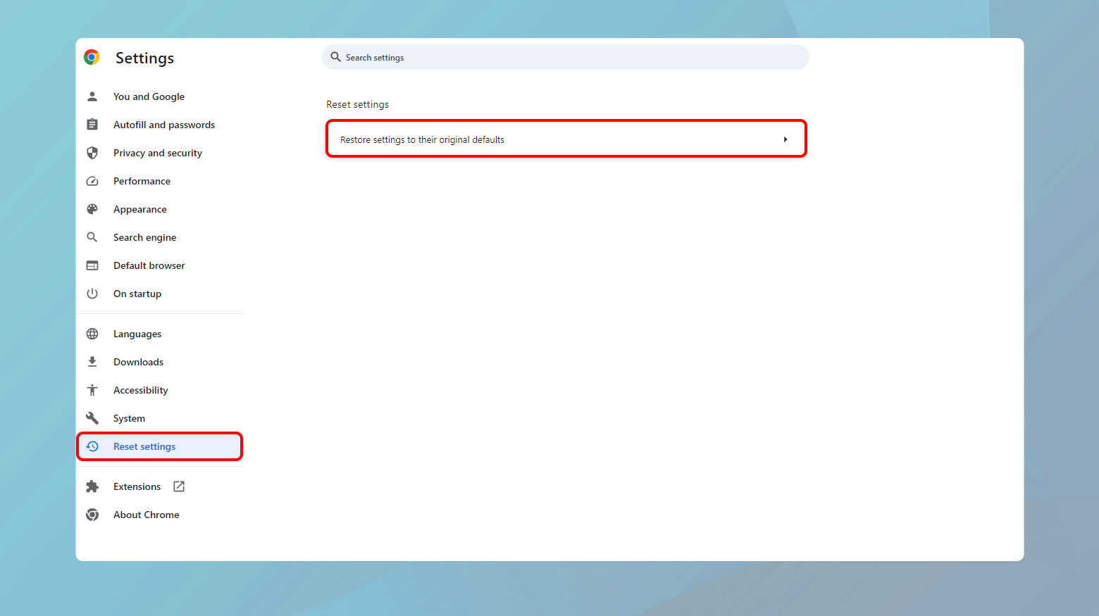 Página de restablecimiento de la configuración de Chrome con la opción de restablecer valores predeterminados resaltada